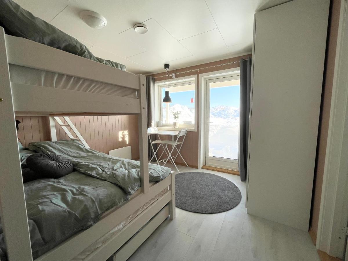Kvaloya Arctic Retreat - In Beautiful Kvaloya,