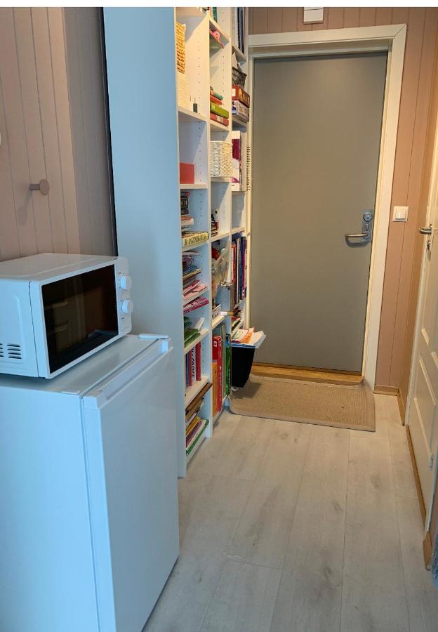 Kvaloya Arctic Retreat - In Beautiful Kvaloya, Homestay Tromso